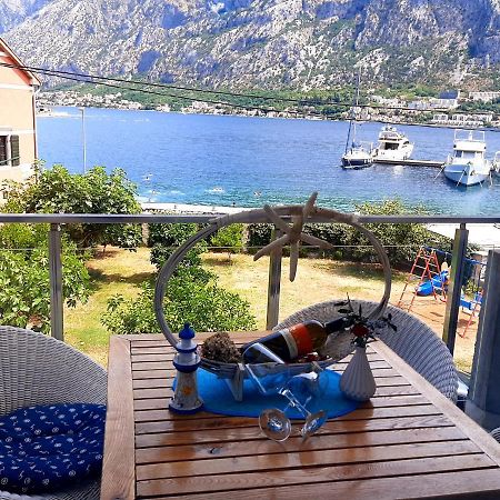 Blue Eye, Prcanj Kotor Luaran gambar